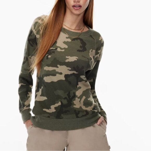 Aritzia TNA Andrews Waffle Longsleeve Thermal Camo long-sleeve shirt EUC M - Picture 11 of 11